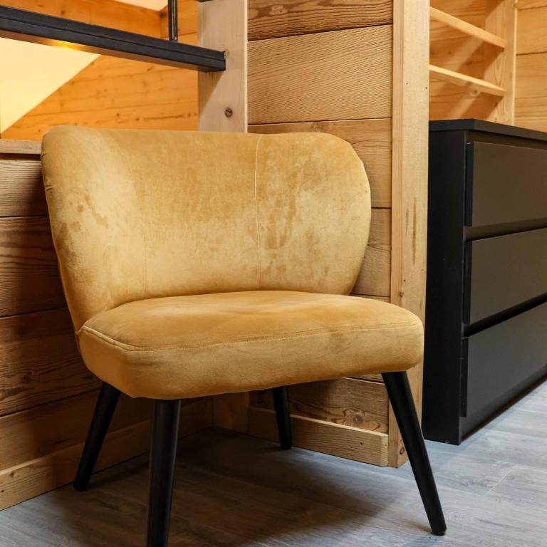 Genepi loft duplex 4 personnes - Two-Bedroom Apartment - 56