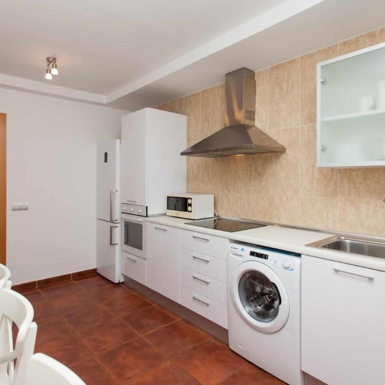 Villa Emma - Private Pool Wifi FIBRA Mini-Golf - Three-Bedroom Villa - 21