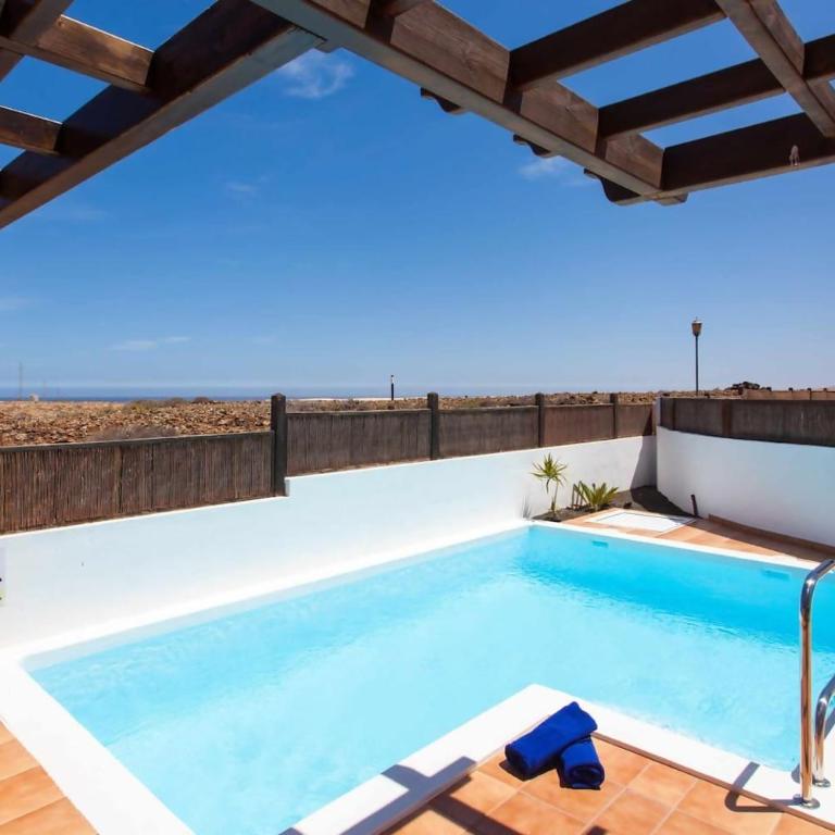 Villa Emma - Private Pool Wifi FIBRA Mini-Golf - Three-Bedroom Villa - 27