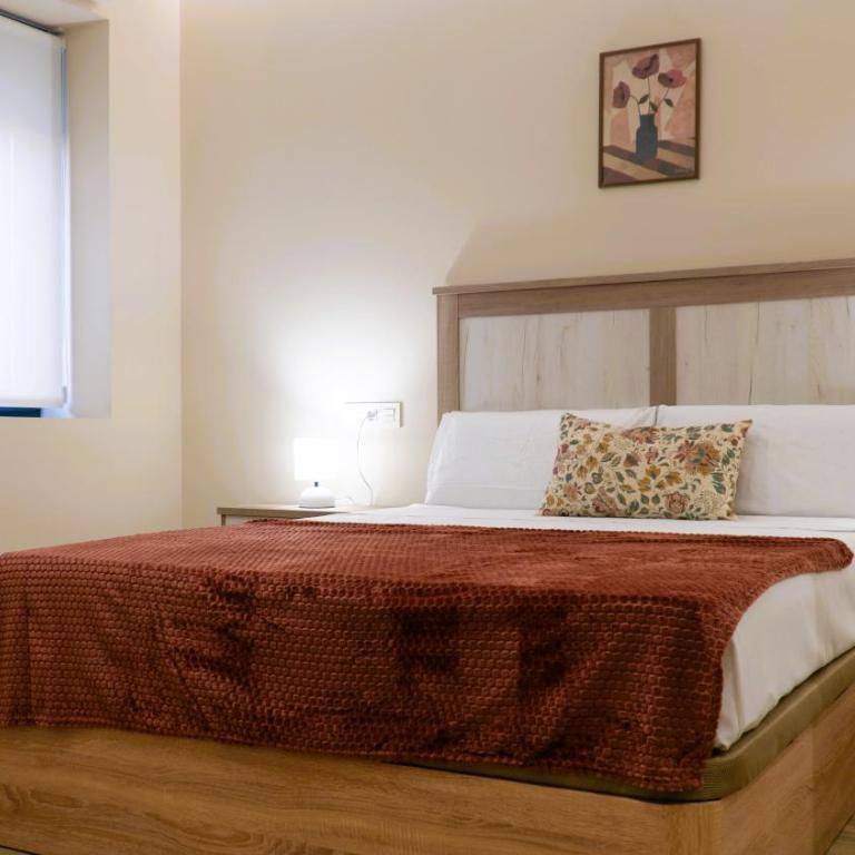 Apartamentos Doña Berenguela by gaiarooms - Apartamento de 2 dormitorios - 1