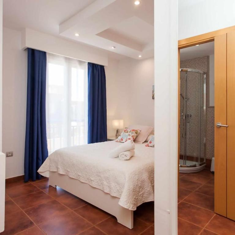 Villa Emma - Private Pool Wifi FIBRA Mini-Golf - Three-Bedroom Villa - 31