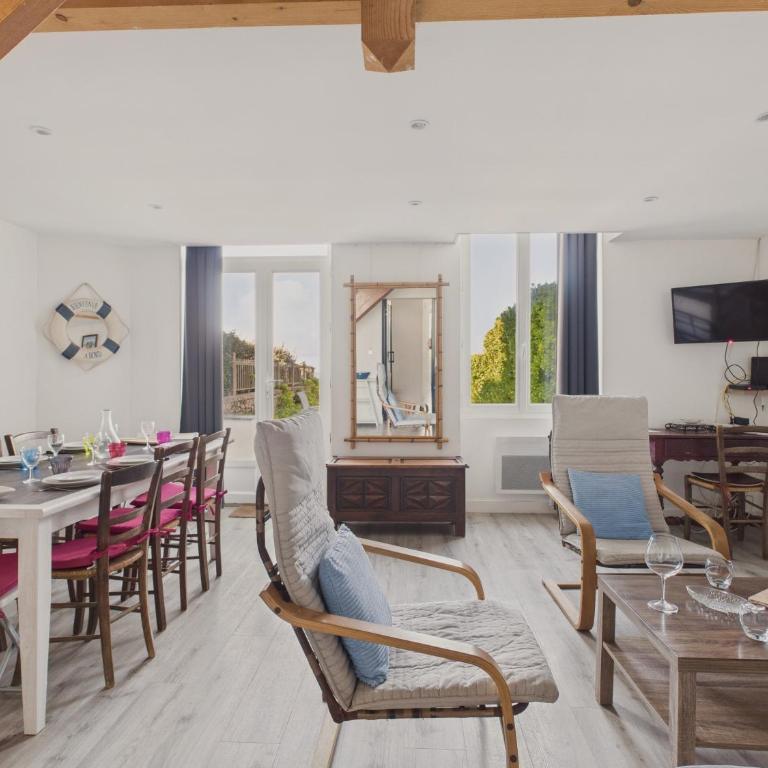 Maison avec accès privatif direct à la plage pour 6 - Ferienhaus - 7