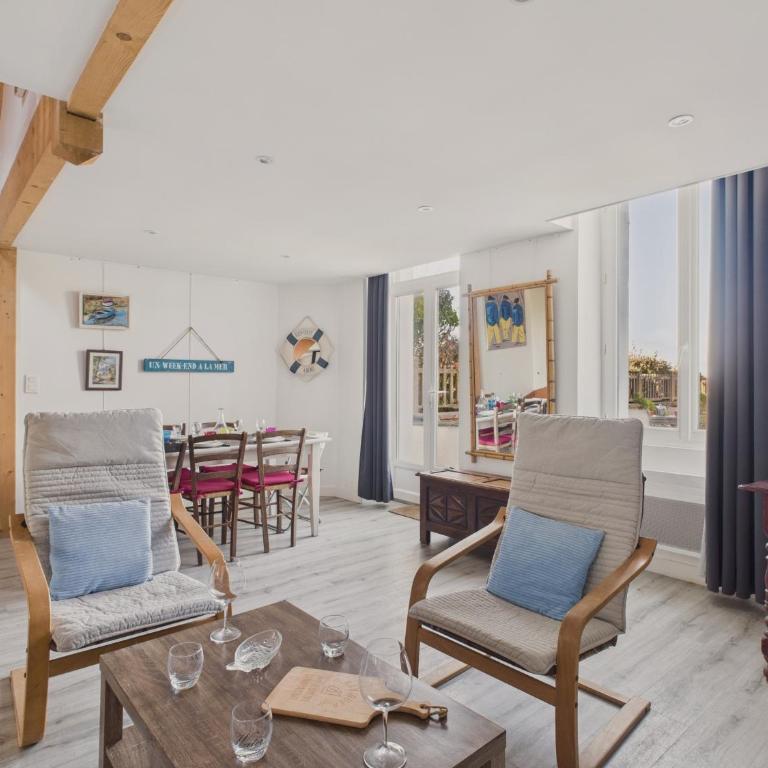 Maison avec accès privatif direct à la plage pour 6 - Ferienhaus - 2
