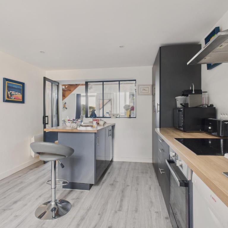 Maison avec accès privatif direct à la plage pour 6 - Ferienhaus - 9