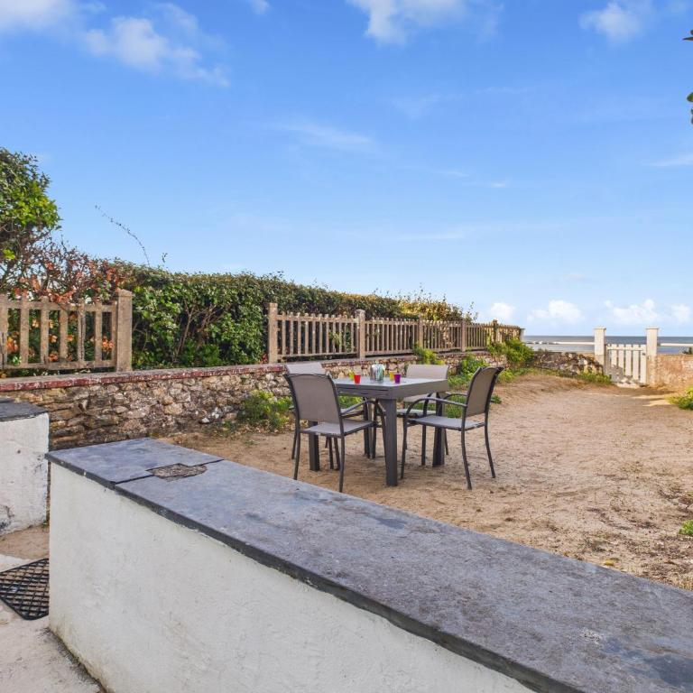Maison avec accès privatif direct à la plage pour 6 - Ferienhaus - 1