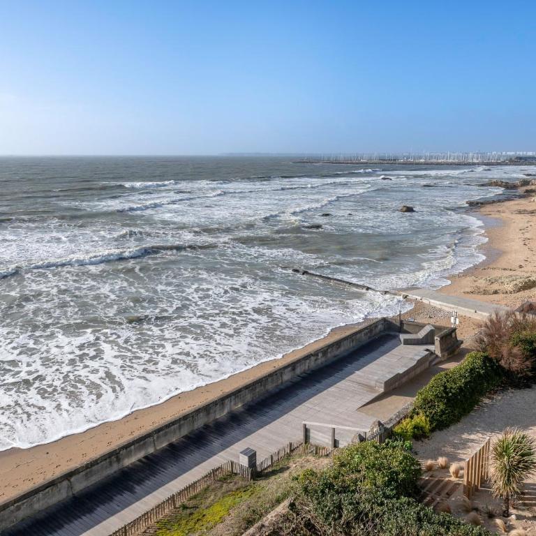 Maison avec accès privatif direct à la plage pour 6 - Ferienhaus - 26