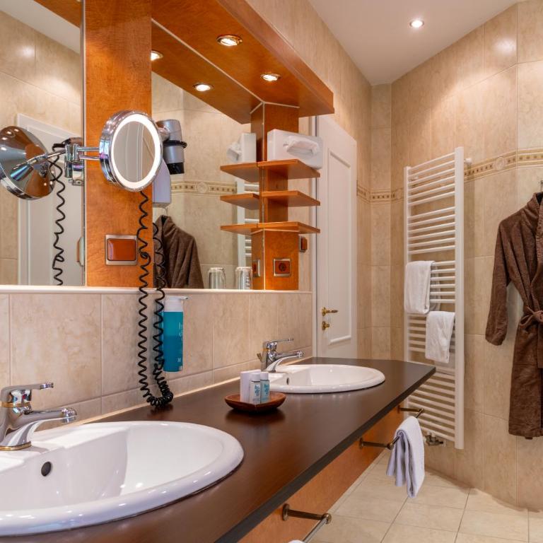 Königshof Hotel Resort - Partner von Oberstaufen PLUS und PLUS GOLF - Suite – Hunde nicht erlaubt - 1