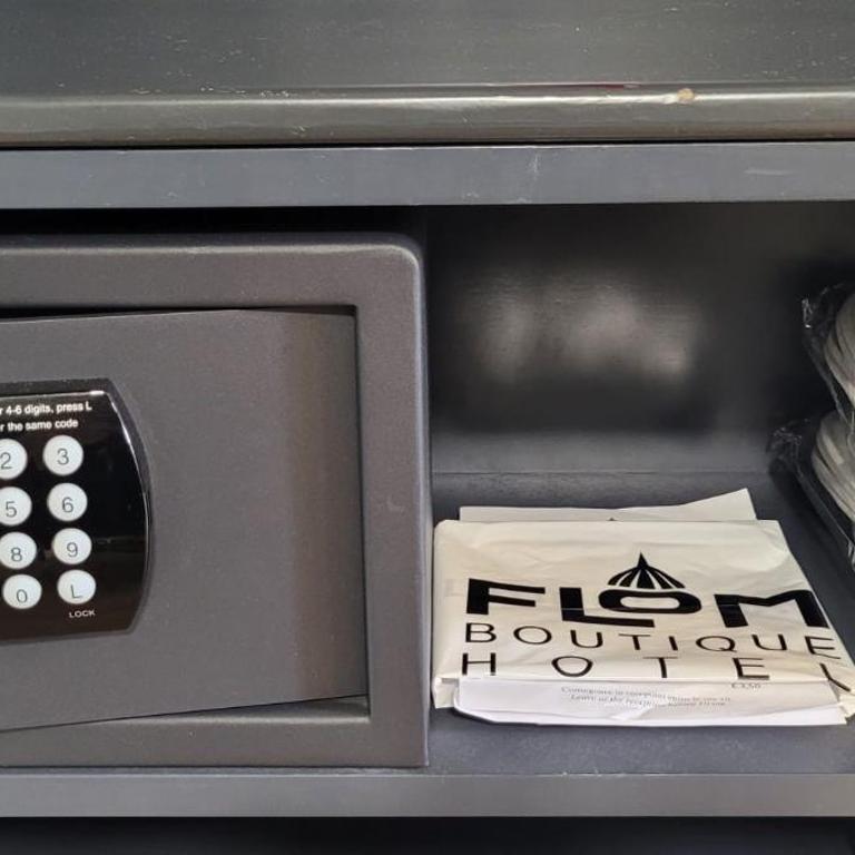 Flom Boutique Hotel - Camera Tripla - 6