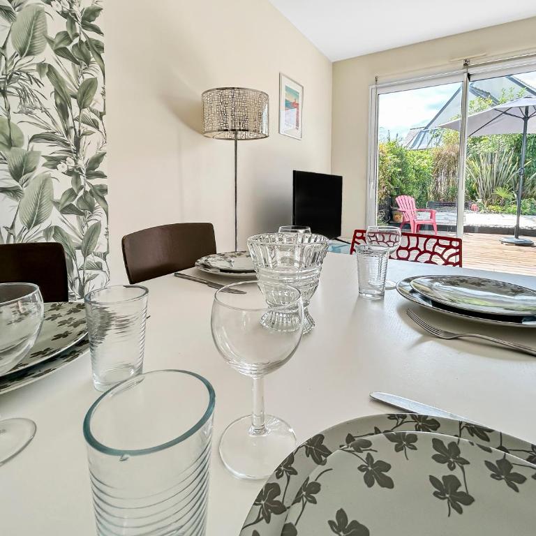 Maison avec Terrasse et Jardin, Près de la Plage - Casa de 3 dormitorios - 11