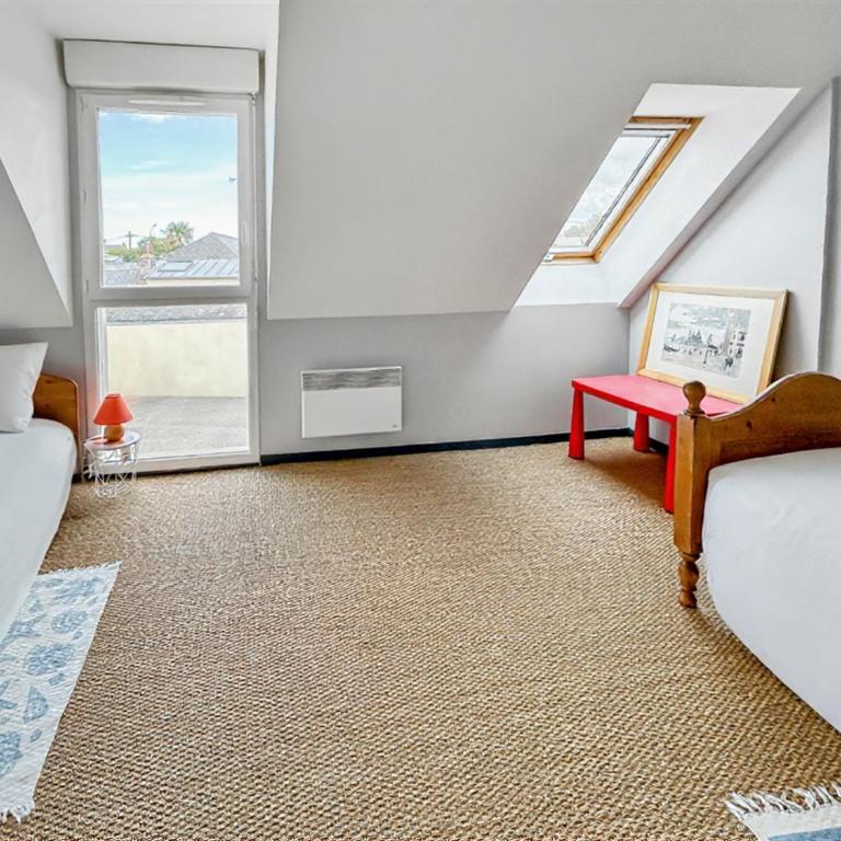 Maison avec Terrasse et Jardin, Près de la Plage - Casa de 3 dormitorios - 28
