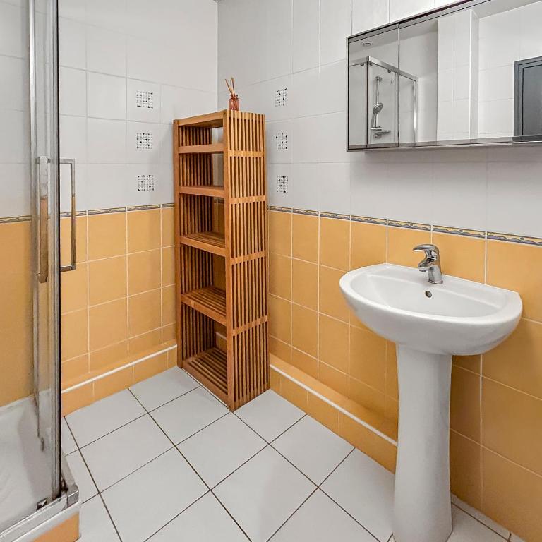 Maison avec Terrasse et Jardin, Près de la Plage - Casa de 3 dormitorios - 30