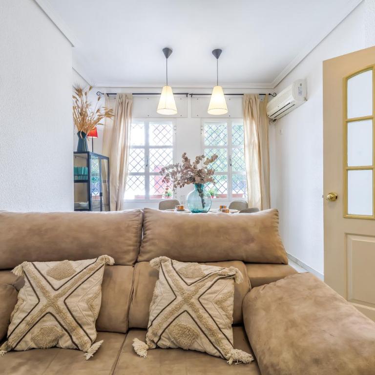 Apartamento Azonaicas, pleno centro de Córdoba y parking incluido - Apartamento de 2 dormitorios - 10