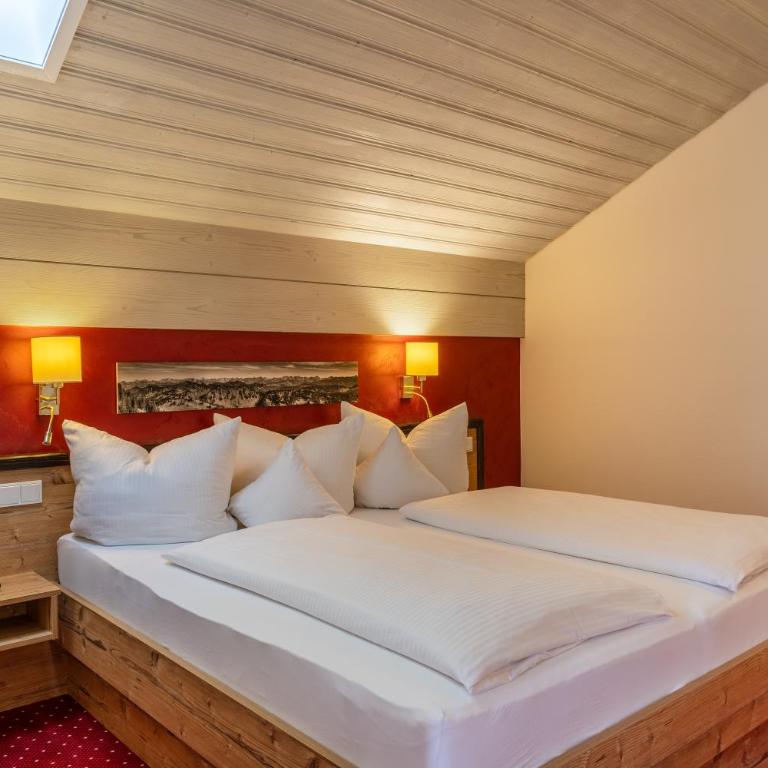 Königshof Hotel Resort - Partner von Oberstaufen PLUS und PLUS GOLF - Doppelzimmer Komfort - 11