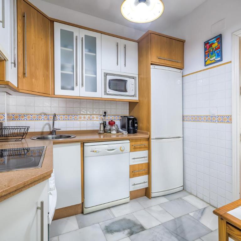 Apartamento Azonaicas, pleno centro de Córdoba y parking incluido - Apartamento de 2 dormitorios - 5