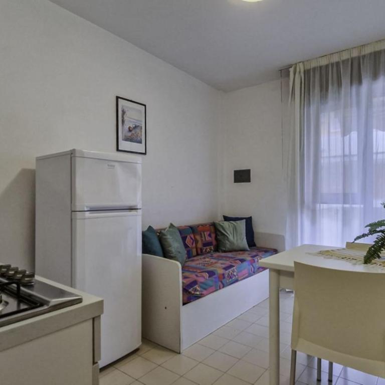 Bibione stay with rooftop pool - Apartment - 3