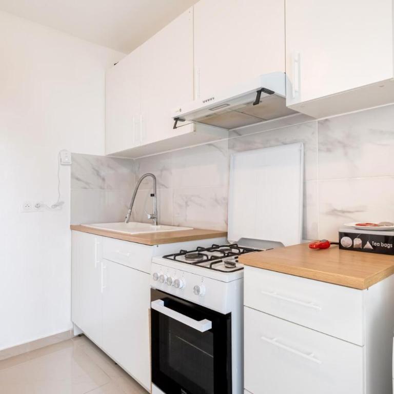 Azur Stay 3 Start Beach 8 min Tram Airport 5m - Appartement 2 Chambres - 8