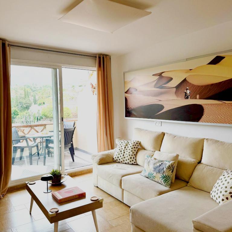 Beautiful 1 Bedroom Apartment Benalmadena - Apartamento de 1 dormitorio - 51