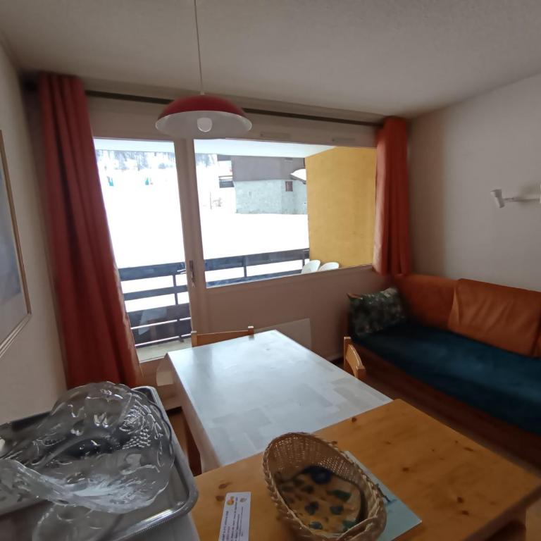 Appartement 4 pers non rénové - Vue sur pistes, animaux admis - FR-1-445-112 - Appartamento - 10