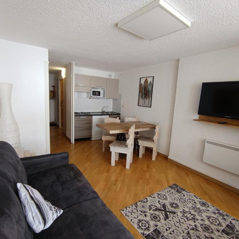 Studio rénové, accès pistes, parking - FR-1-445-146 - Studio - 7