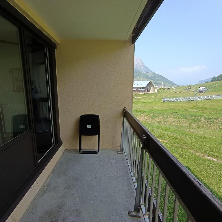 Studio rénové pour 4 pers, accès pistes, avec balcon, parking - FR-1-445-187 - Studio - 14
