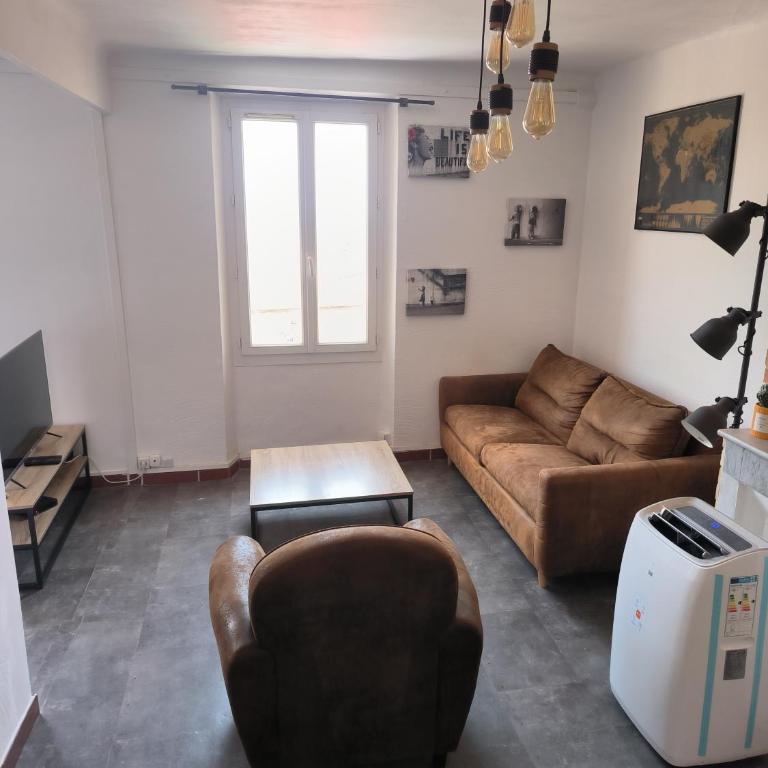 Loft parcours de arts - vielle ville - Appartement 1 Chambre - 13