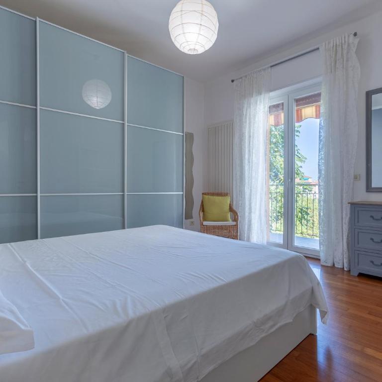 GuestHost - Bright Flat Sant Orsola & Villa Laura - Appartamento con 1 Camera da Letto - 3