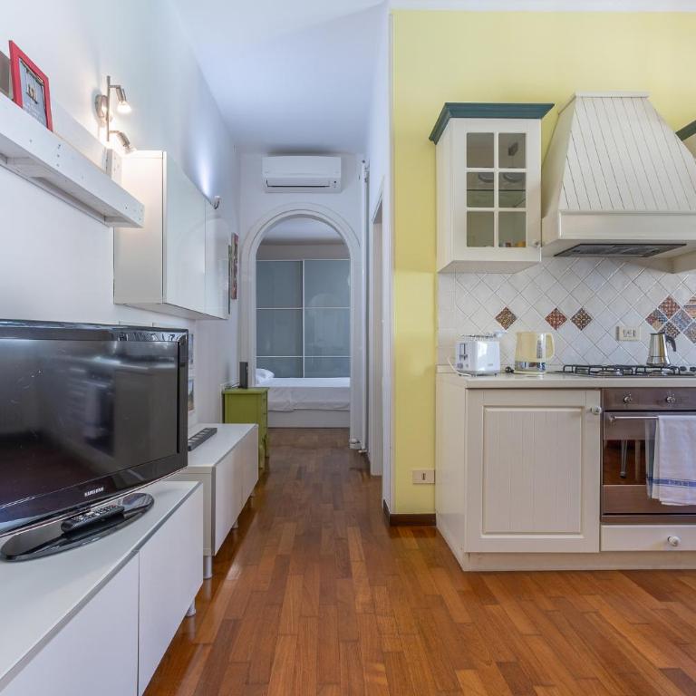 GuestHost - Bright Flat Sant Orsola & Villa Laura - Appartamento con 1 Camera da Letto - 11