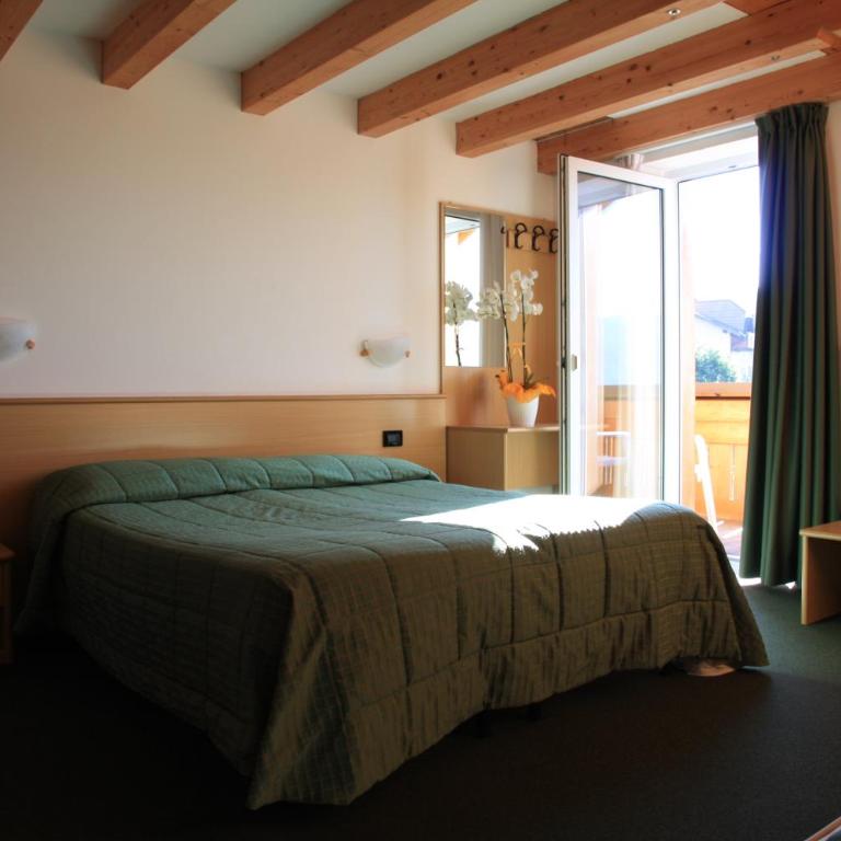 Albergo Miramonti - Camera Tripla - 3