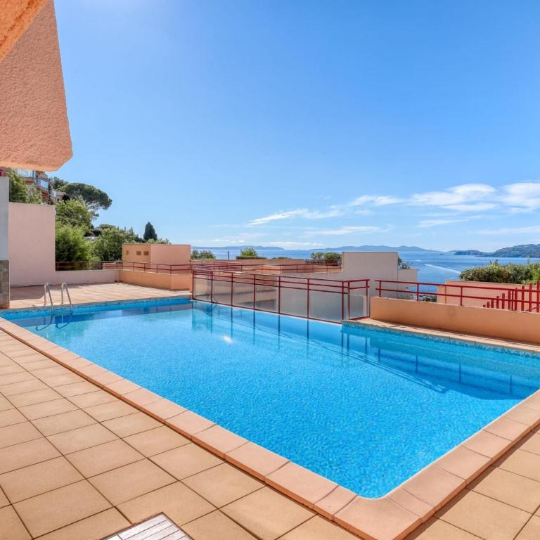 Spacious & Unique Sea View Apt Terrace Pool & Charm - Apartamento de 3 dormitorios - 11