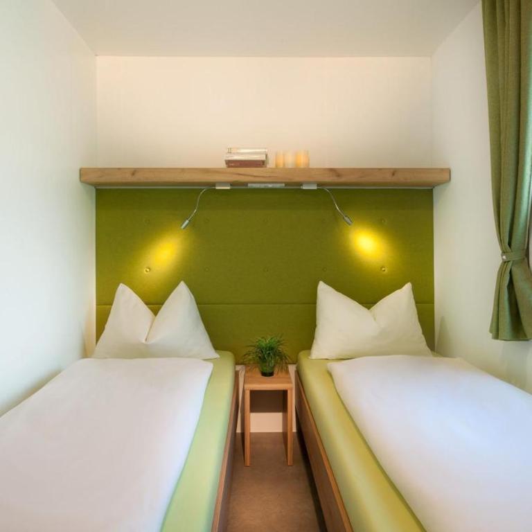 Ferienparadies Natterer See - Mobile Home "Wien" - 2