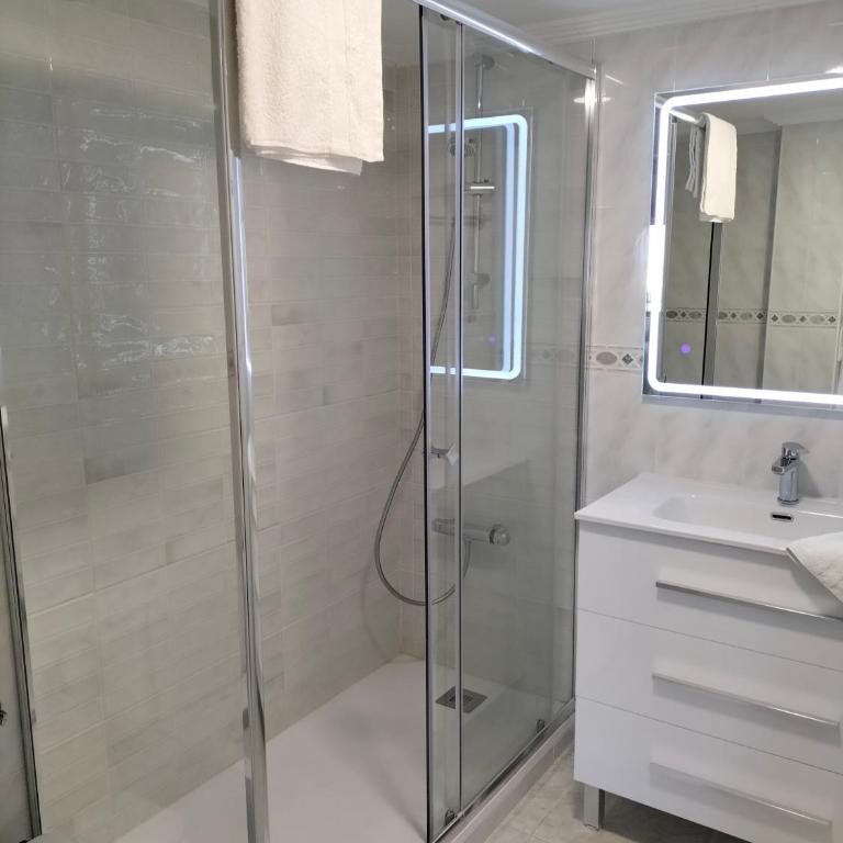 Beach View - Three-Bedroom Apartment - 4