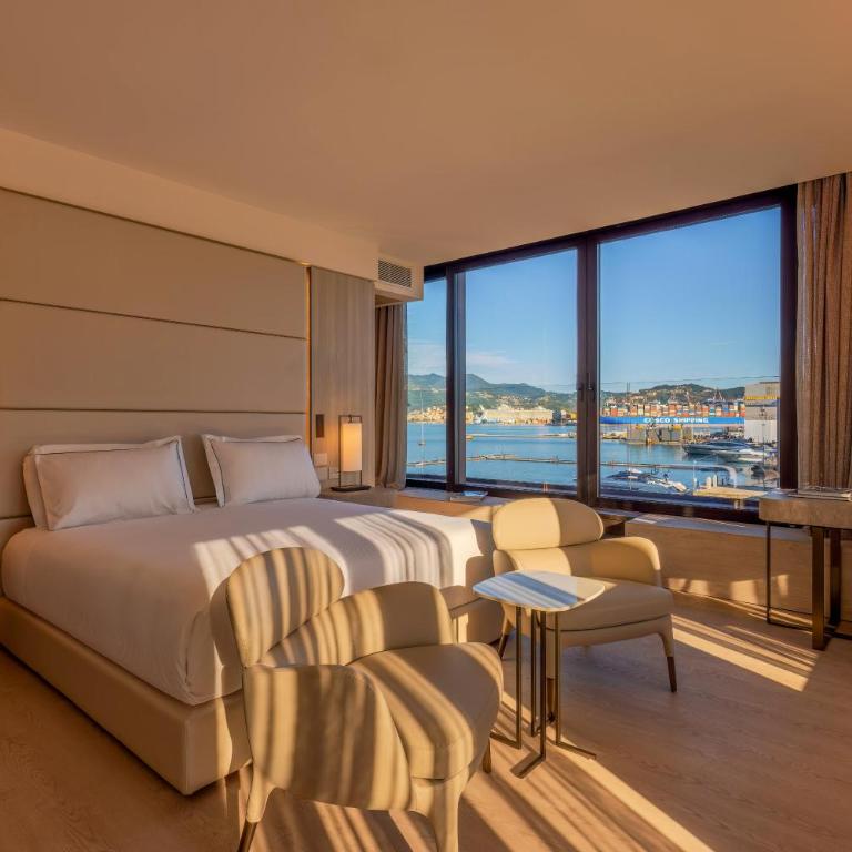 Porto Lotti Suite Hotel - Junior Suite con Vista Mare - 3