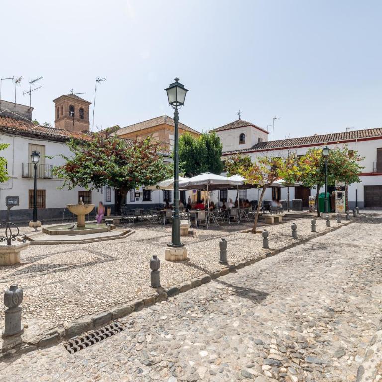 Casa reformada en el corazón del Albaicyn - Two-Bedroom Apartment - 14