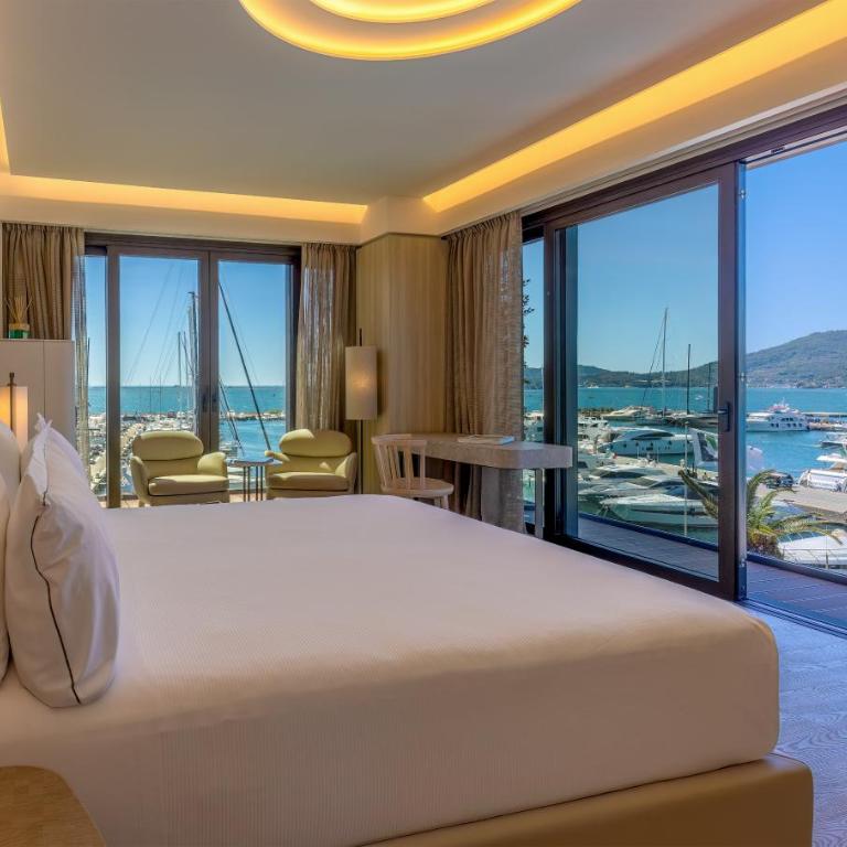 Porto Lotti Suite Hotel - Suite Familiare Deluxe - 1