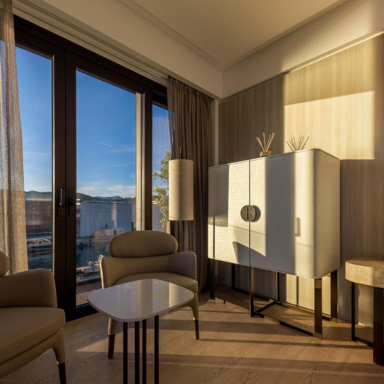 Porto Lotti Suite Hotel - Suite Familiare Deluxe - 7