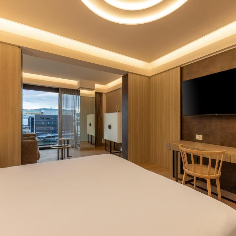 Porto Lotti Suite Hotel - Suite con Vista Mare - 4