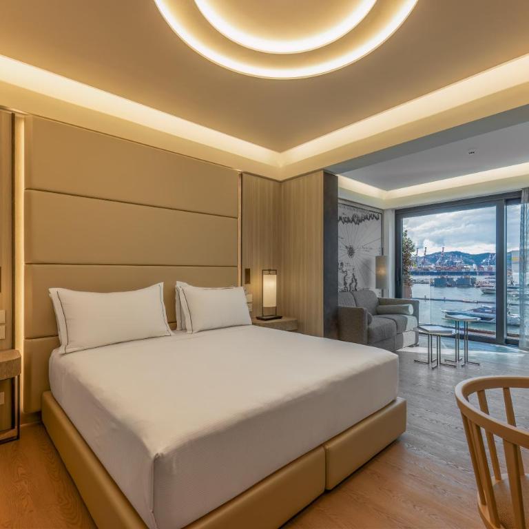 Porto Lotti Suite Hotel - Suite con Vista Mare - 3