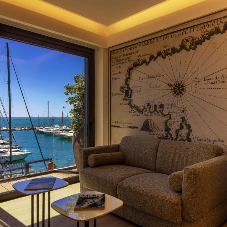 Porto Lotti Suite Hotel - Suite con Vista Mare - 8