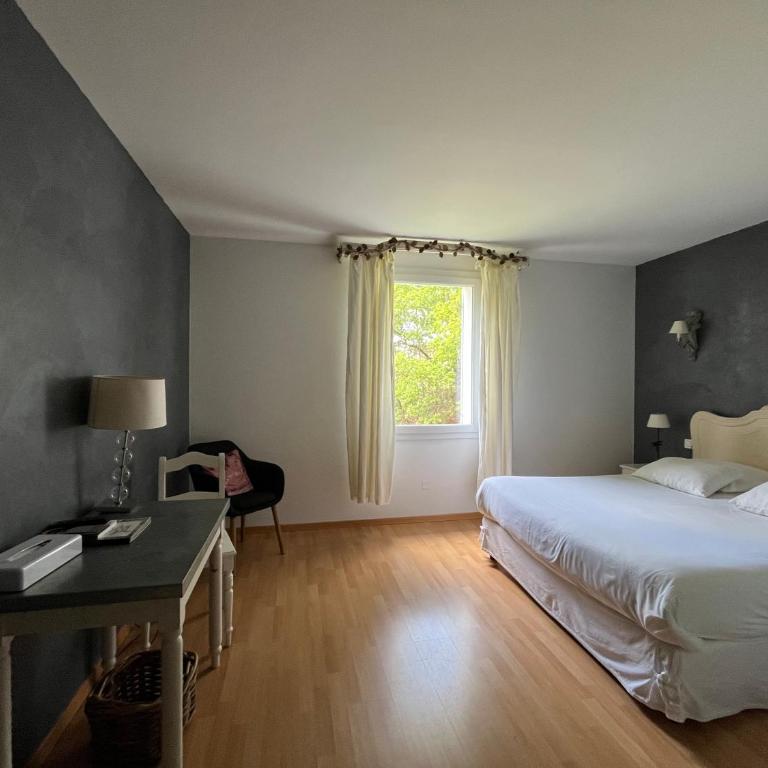 Logis Hôtel restaurant des Pins - Chambre Double - 2