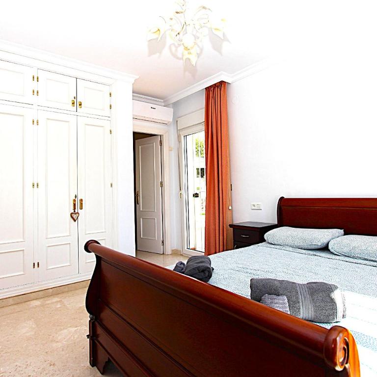 Casa Isabella villa with heated pool - Villa - 24