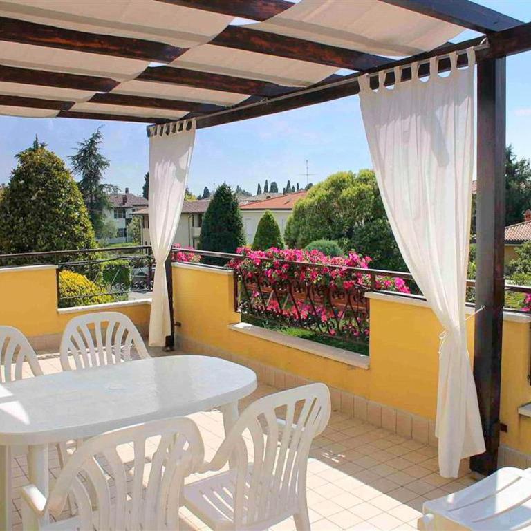 Holiday Home in Lazise near Gardaland - Casa Vacanze con 2 Camere da Letto - 24