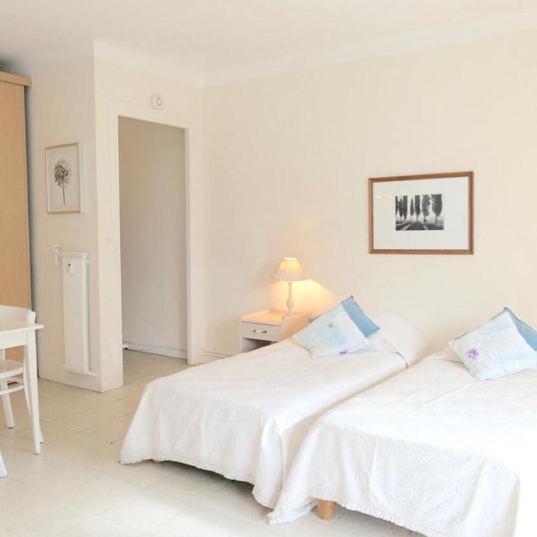 Spacious Studio Apartment Near The Beach - 2313 - Studio - 8