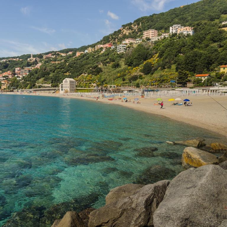 Dual Suite - Spiagge 600m - Terminal Crociere 3 Kilometri - Appartamento con 2 Camere da Letto - 2