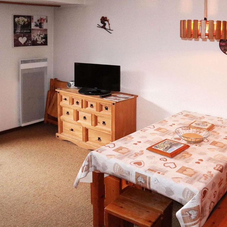 Studio au pied des pistes pour 6 personnes avec balcon, casier à skis et gardien - FR-1-322-590 - Estudio - 5