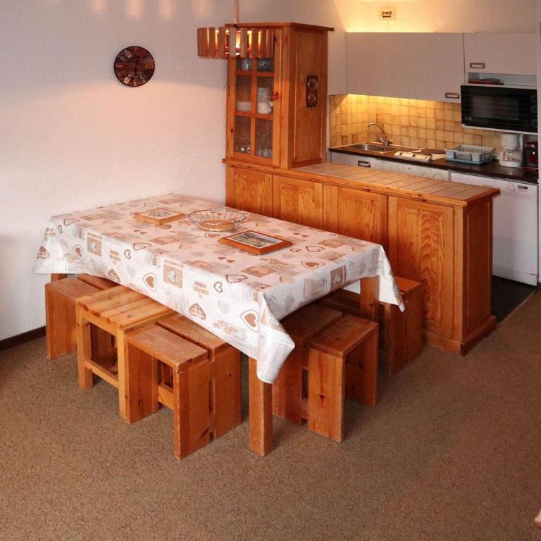 Studio au pied des pistes pour 6 personnes avec balcon, casier à skis et gardien - FR-1-322-590 - Estudio - 6