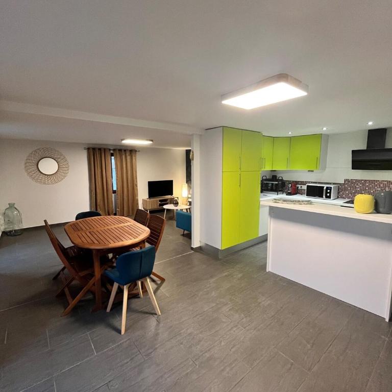 Appartement climatisé Saint etienne de Cuines - Appartement 3 Chambres - 9