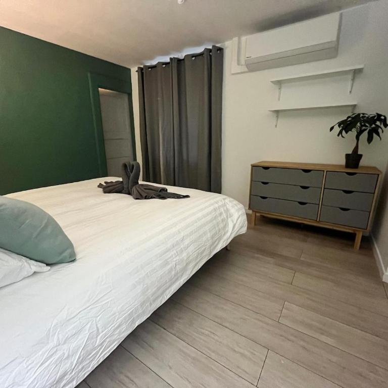 Appartement climatisé Saint etienne de Cuines - Appartement 3 Chambres - 11
