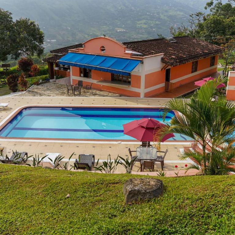 Escape to Nature in Copacabanas Hidden Gem - Casa - 2