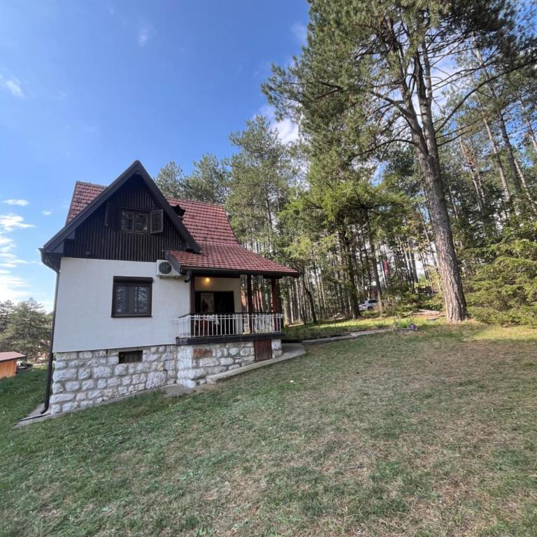 Vila Lika - Three-Bedroom Villa - 26