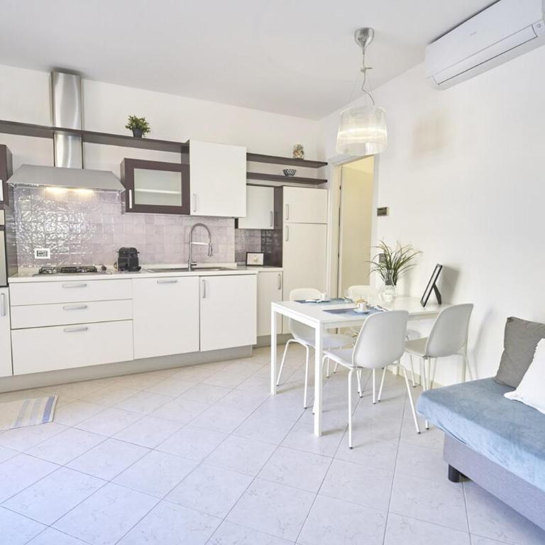 Casa Ledrugge 100m from the sea Darsena Rimini - Appartamento con 2 Camere da Letto - 14